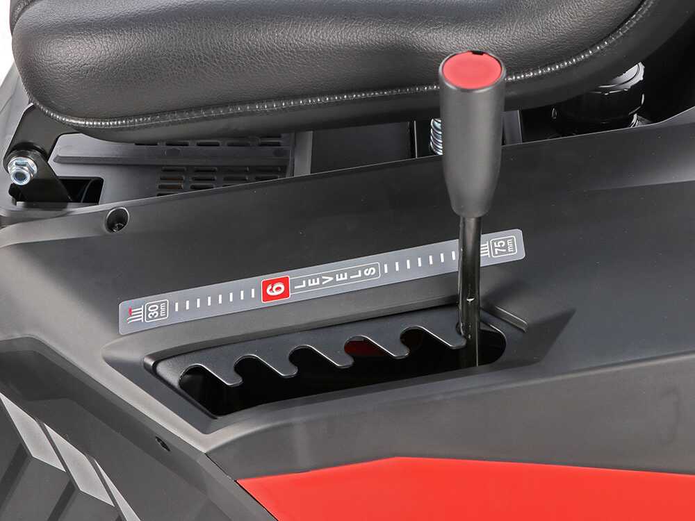 Tracteur tondeuse GeoTech-Pro RM 75-660 CSM